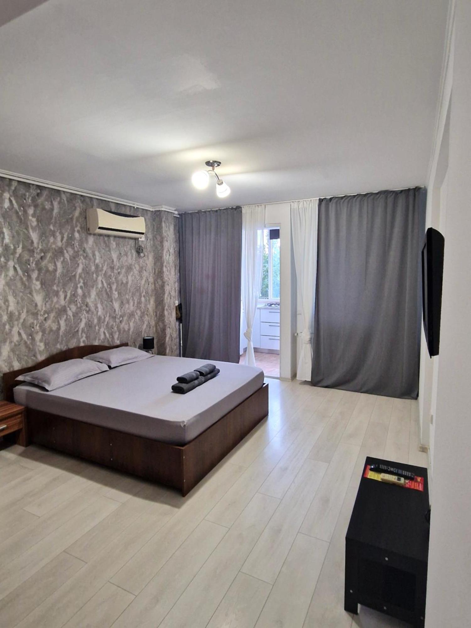 Studio Modern. Bukareszt Zewnętrze zdjęcie